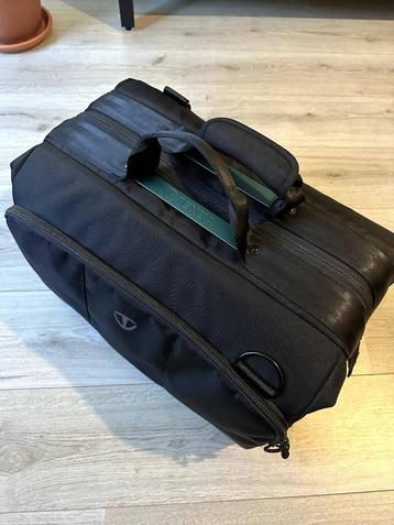 Tenba Cineluxe Shoulder Bag 21 Hightop Zwart beschikbaar voor biedingen