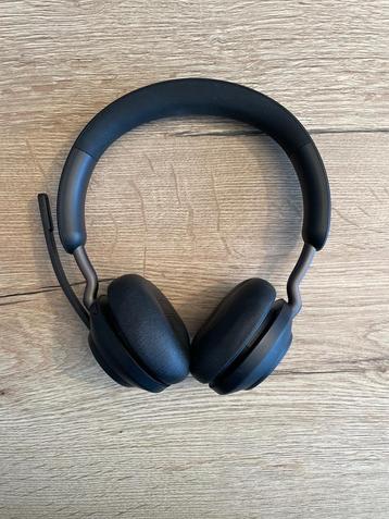 Jabra Evolve2 65 headset beschikbaar voor biedingen