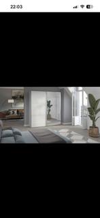 Kleding kast, Huis en Inrichting, Kasten | Kledingkasten, Ophalen, 200 cm of meer, Zo goed als nieuw, 200 cm of meer