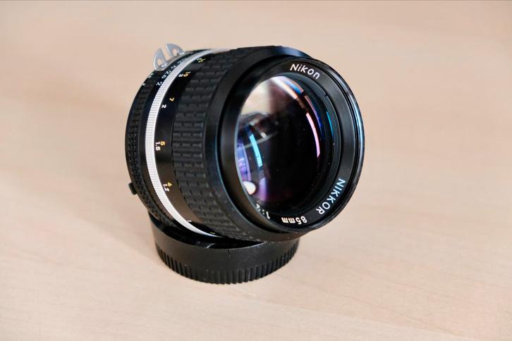 Nikon 85mm f/2 Nikkor AI-S Lens (Top Mint / Nieuw), Audio, Tv en Foto, Fotografie | Lenzen en Objectieven, Gebruikt, Telelens