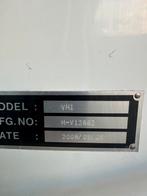 CNC FREES MACHINE HURCO VM1 2008, Doe-het-zelf en Verbouw, Draaibanken, Ophalen, 500 tot 1000 mm, Zo goed als nieuw, Freesbank