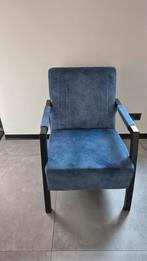 Blauwe fauteuil, Ophalen, 75 tot 100 cm, 50 tot 75 cm
