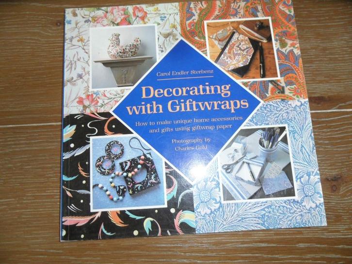 Als nieuw: Decorating with Giftwraps, Boeken, Hobby en Vrije tijd, Zo goed als nieuw, Ophalen of Verzenden