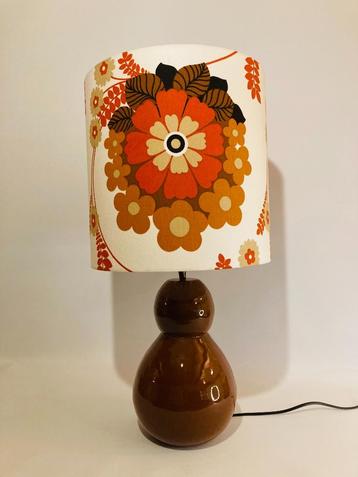 Unieke Retro Lampkap met/zonder voet oranje bruin bloemen beschikbaar voor biedingen