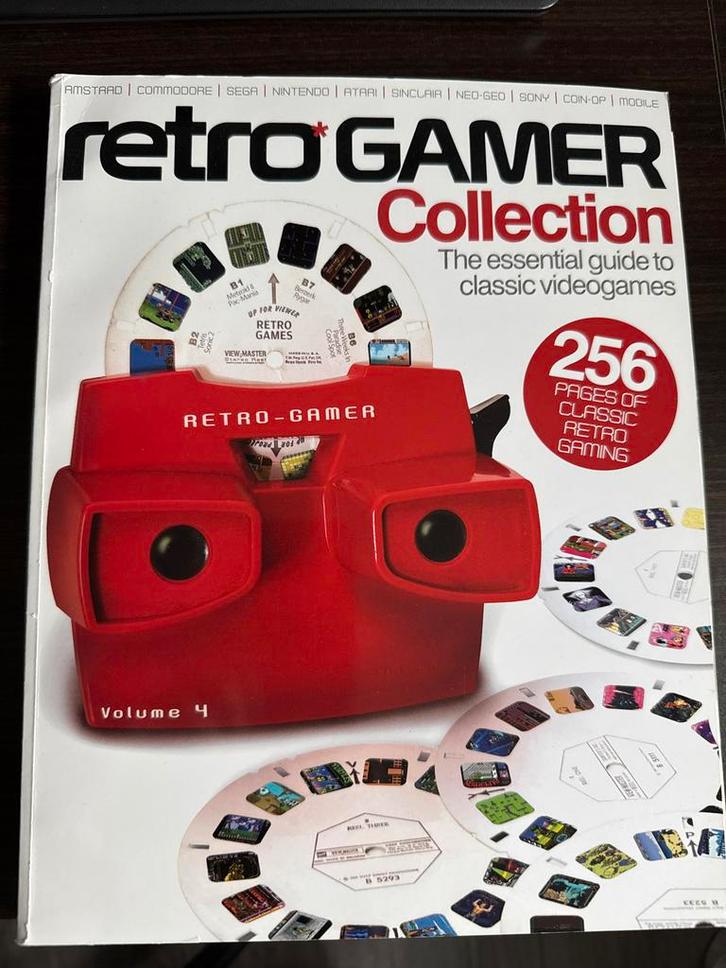 Retro Gamer Collection Vol. 4, Spelcomputers en Games, Spelcomputers | Overige Accessoires, Zo goed als nieuw, Ophalen of Verzenden