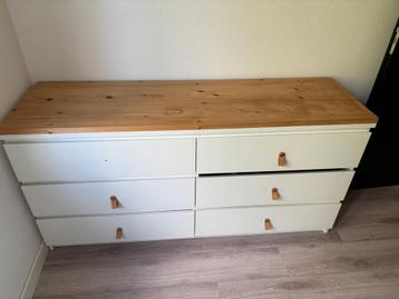 IKEA Ladekast met veel ruimte beschikbaar voor biedingen