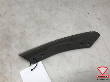 BMW 1 Serie F40 Bumpersteun Links 51128075313 beschikbaar voor biedingen