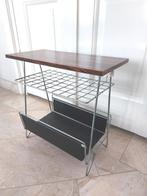 Vintage Brabantia krantenbak jaren zestig 60 bijzettafeltje, Huis en Inrichting, Ophalen, Gebruikt, Minder dan 50 cm, Minder dan 25 cm