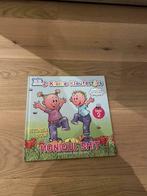 Cd / boek 2 kleine kleutertjes Monique Smit Kado, Ophalen, Zo goed als nieuw