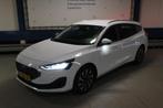 Ford Focus Wagon 1.0 EcoBoost Hybrid Titanium 12 MAANDEN GAR, 125 pk, Gebruikt, Euro 6, Wit