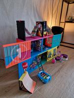 L.O.L. Surprise Clubhouse + Discohuis - Originele Doos, Ophalen, Zo goed als nieuw, Poppenhuis