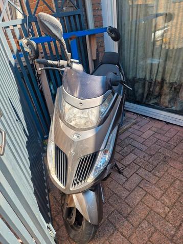 Kymco dink agility People s onderdelen  beschikbaar voor biedingen