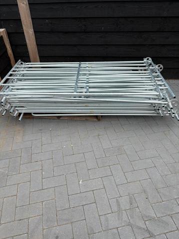Steekfix hek, Lengte 1,83 m, 1 verticale buis beschikbaar voor biedingen