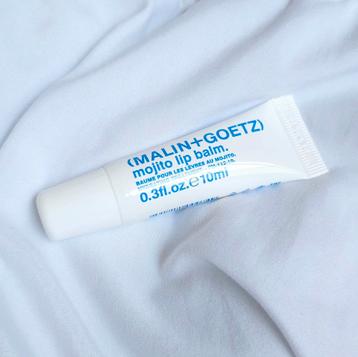 NU €5.‼️ Malin + Goetz mojito lip balm lippenbalsem 10 ml beschikbaar voor biedingen