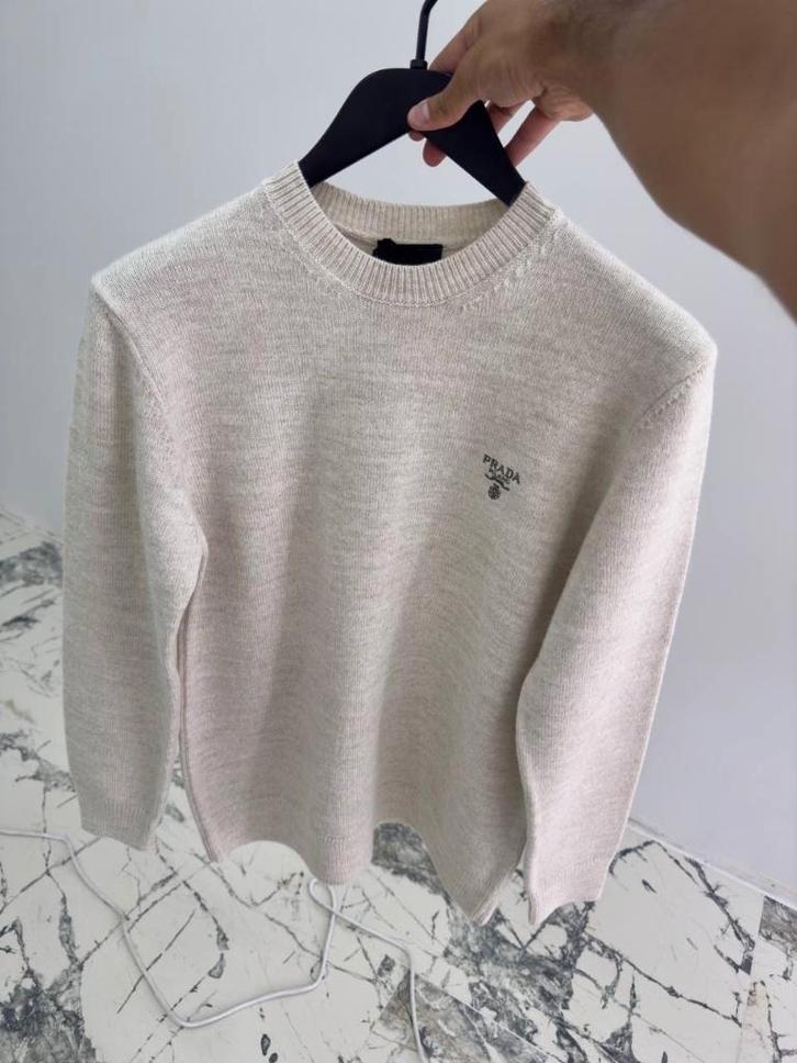 Prada trui nieuw voor heren - 50% KORTING!, Kleding | Heren, Truien en Vesten, Nieuw, Overige maten, Overige kleuren, Ophalen of Verzenden