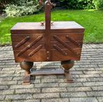 Kastje (uitklapbaar), Ophalen, 50 tot 100 cm, Zo goed als nieuw, Minder dan 100 cm