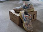 Yeezy boost 350 V2 MX OAT maat 46 2/3, Kleding | Heren, Schoenen, Overige kleuren, Ophalen of Verzenden, Adidas, Sneakers of Gympen