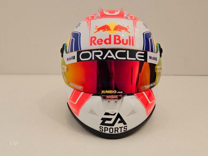 Max Verstappen Helm F1 seizoen 2023 *NIEUW in Doos*, Verzamelen, Automerken, Motoren en Formule 1, Nieuw, Formule 1, Ophalen of Verzenden