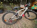 Btwin Rockrider 300 - 24 inch, Ophalen, Gebruikt, 24 inch, Handrem