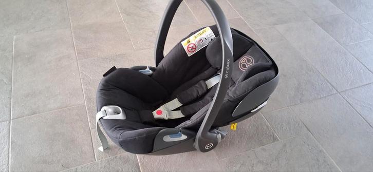 Complete Cybex set (0-4 jaar): Base Z, Sirona Z, Cloud Z, Kinderen en Baby's, Autostoeltjes, Gebruikt, Overige merken, 0 t/m 18 kg