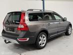 Volvo XC70 3.2 Summum LEER / XENON / FOUR-C / DYNAUDIO, Automaat, 238 pk, Gebruikt, XC70