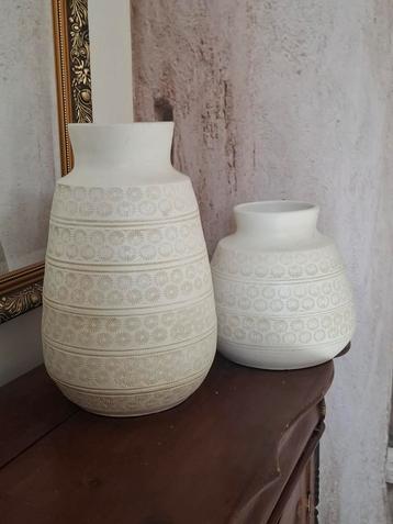 Portugese Vazen Set - Vintage Look beschikbaar voor biedingen