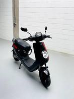 NIU MQI+ extended range elektrische scooter, Fietsen en Brommers, Brommeronderdelen | Scooters, Zo goed als nieuw, Ophalen