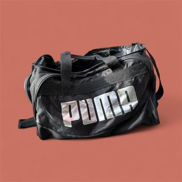 PUMA sporttas – Tweedehands in goede staat beschikbaar voor biedingen