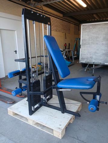 Gym 80 old school leg extension/ leg curl combi! beschikbaar voor biedingen