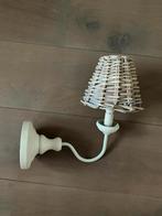 Landelijk Wandlampje met Rotan Kap, Ophalen of Verzenden, Gebruikt, Metaal, Minder dan 100 cm