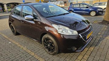 Peugeot 208 1.0 VTI 50KW/68PK 5-D 2013 Zwart beschikbaar voor biedingen