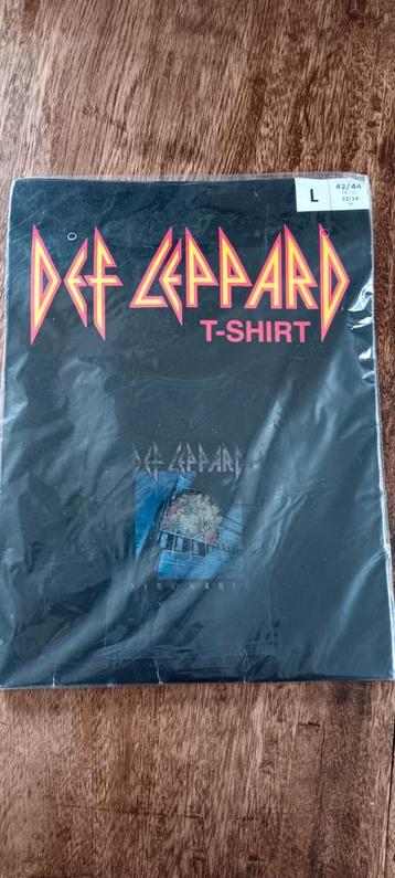 DEF LEPPARD t-shirt Nieuw beschikbaar voor biedingen