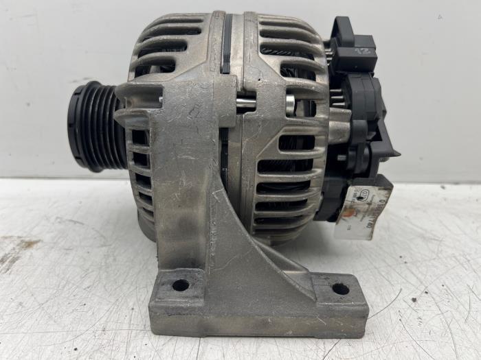 Dynamo van een Volvo XC70, Auto-onderdelen, Motor en Toebehoren, Volvo, Gebruikt, 3 maanden garantie, Ophalen of Verzenden