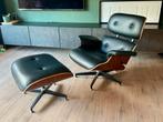 Eames lounge chair, Ophalen, Zo goed als nieuw, Leer