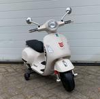 Kinder Scooter Vespa + windscherm en beautycase, 12V, Ophalen of Verzenden, Nieuw, Overige typen