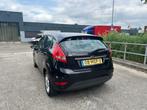 Ford Fiesta 1.25 Titanium Clima 105.000 KM NAP! Dealer onder, Voorwielaandrijving, 1242 cc, 82 pk, Zwart