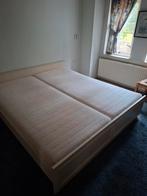 Tweepersoons bed met lattenbodem GRATIS, Ophalen, Gebruikt, Beige, Tweepersoons