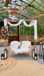 Bruiloft aankleding huren, Ophalen, Zo goed als nieuw, Geboorte of Huwelijk