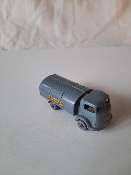 Oude Lesney no 38 Cleansing department truck uit 1956, Hobby en Vrije tijd, Modelauto's | Overige schalen, Gebruikt, Bus of Vrachtwagen