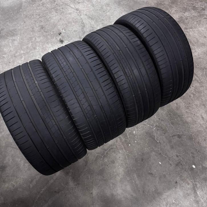 Pirelli P Zero 🌟 315/30R22 275/35R22 Zomerset banden 5/6mm, Auto-onderdelen, Banden en Velgen, Band(en), Zomerbanden, 21 inch