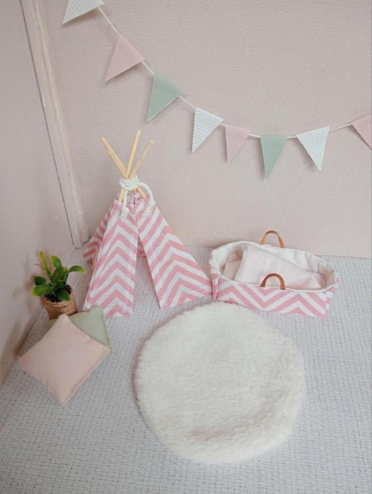 Reiswiegje / tipi  en toebehoren poppenhuis muizenhuis, Verzamelen, Poppenhuizen en Toebehoren, Nieuw, Poppenhuis, Ophalen of Verzenden