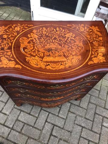 Barok commode Hollands 1850. beschikbaar voor biedingen