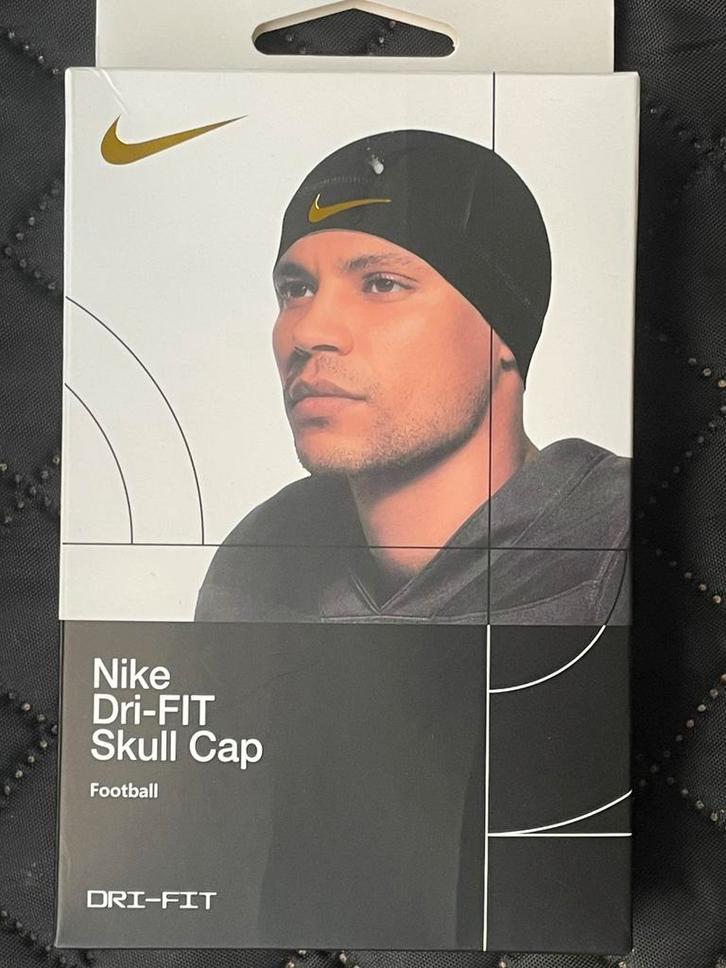 Nike Dri-FIT Skull Cap – nieuw en ongedragen., Kleding | Heren, Hoeden en Petten, Zo goed als nieuw, Ophalen