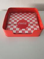 Coca-Cola servetten houder met originele servetten. 18x18cm., Verzamelen, Ophalen of Verzenden, Nieuw, Gebruiksvoorwerp