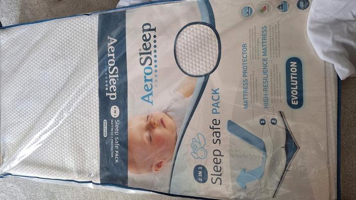 Aerosleep matras, Kinderen en Baby's, Babywiegjes en Ledikanten, Zo goed als nieuw, Ledikant, Ophalen