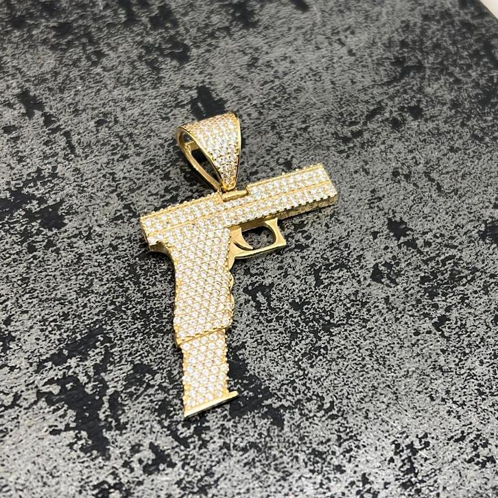 14 karaat gouden kettinghanger pistool model, Sieraden, Tassen en Uiterlijk, Kettinghangers, Nieuw, Goud, Kruis of Symbool, Ophalen of Verzenden