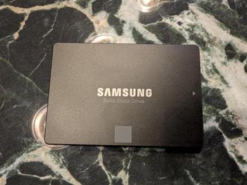 Samsung 850 evo, 250gb beschikbaar voor biedingen