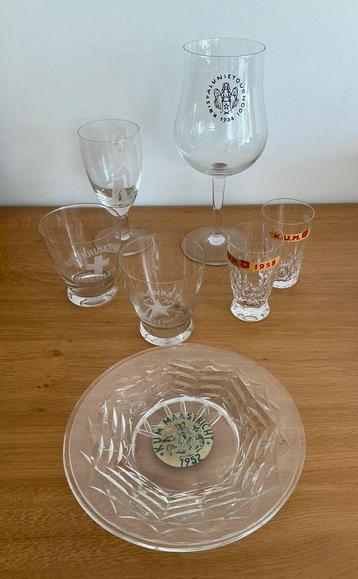 Kristalunie glaswerk trofeeen van af 1952 wandeltochten beschikbaar voor biedingen