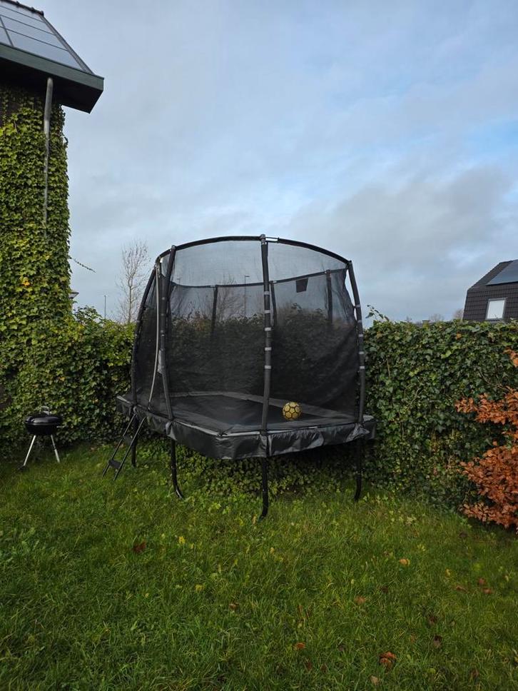Exit Elegant Premium rechthoekige trampoline (2 jaar oud), Kinderen en Baby's, Speelgoed | Buiten | Trampolines, Gebruikt, Ophalen
