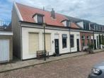 2 huizen naast elkaar met huurders te koop! Investering, Huizen en Kamers, Tot 200 m², 3 kamers, Hoekwoning, Schiedam